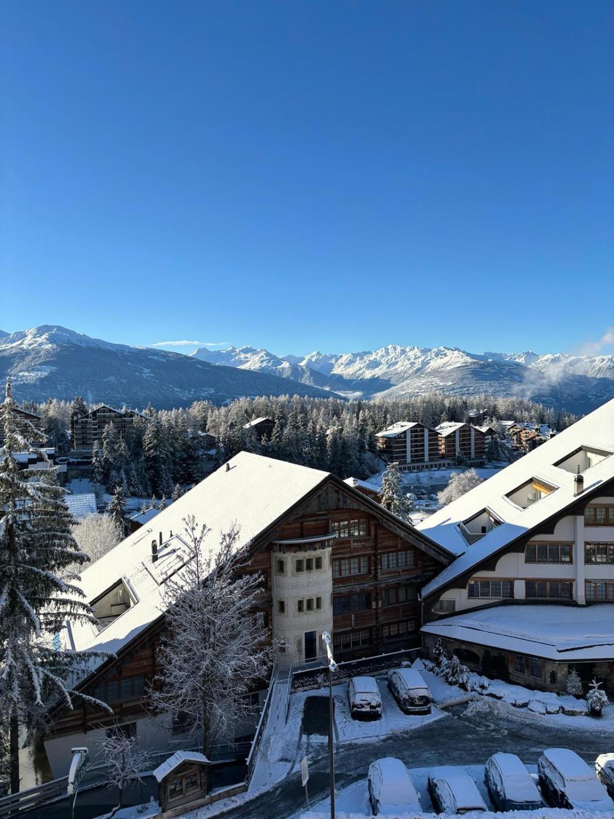 Ferienwohnung L'Eperon Center Crans Wonderful View Exterior foto