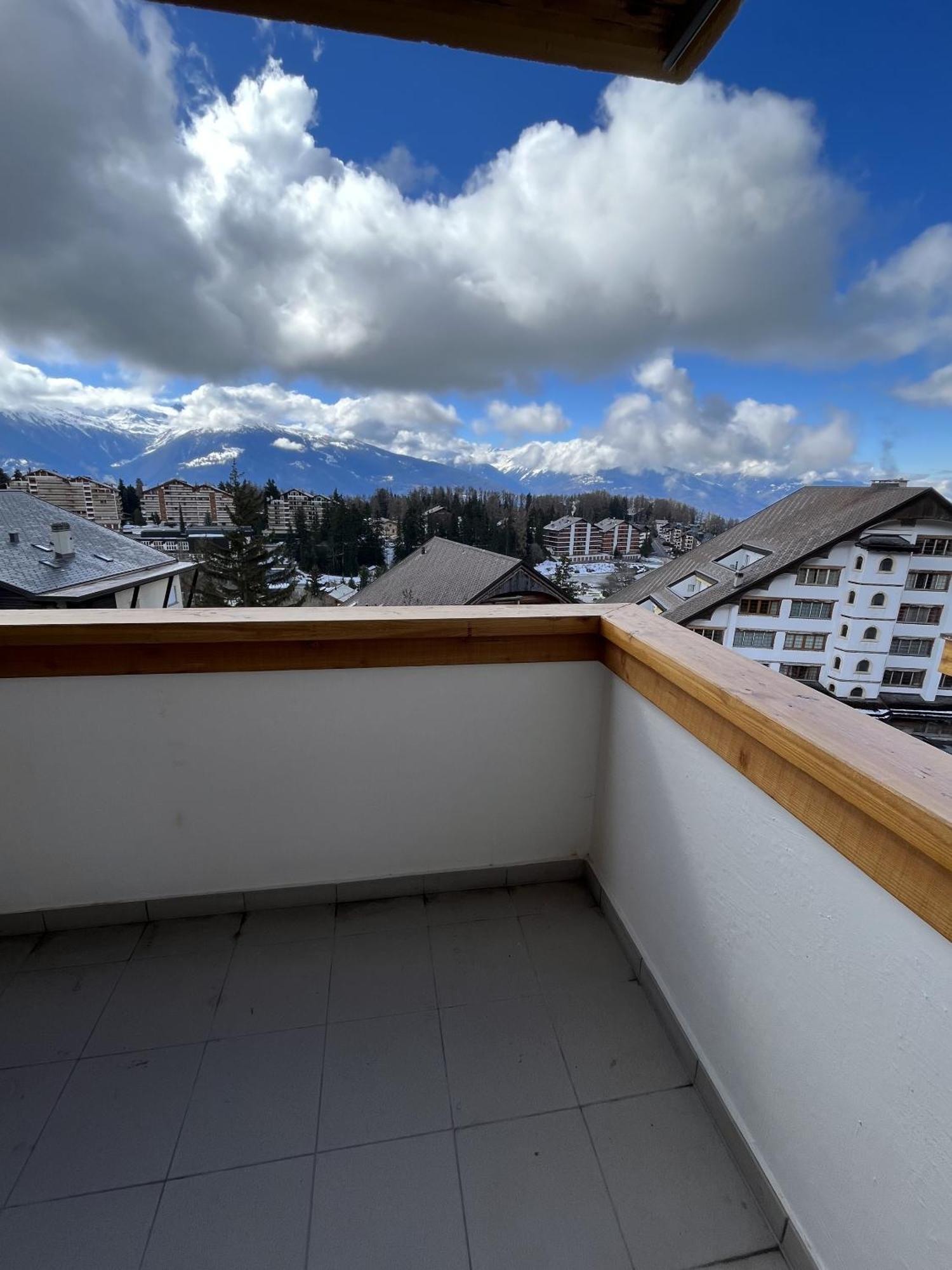 Ferienwohnung L'Eperon Center Crans Wonderful View Exterior foto
