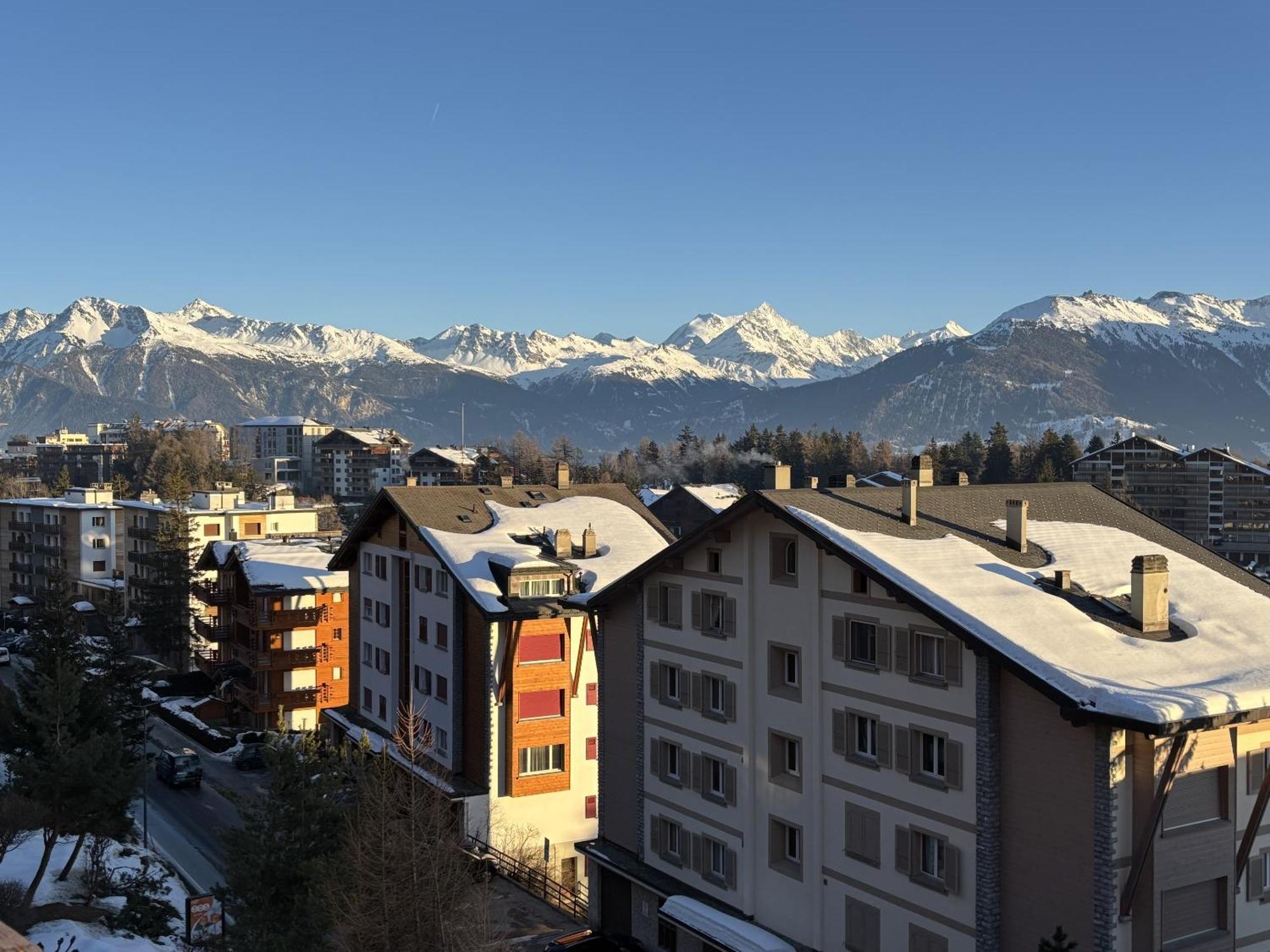 Ferienwohnung L'Eperon Center Crans Wonderful View Exterior foto